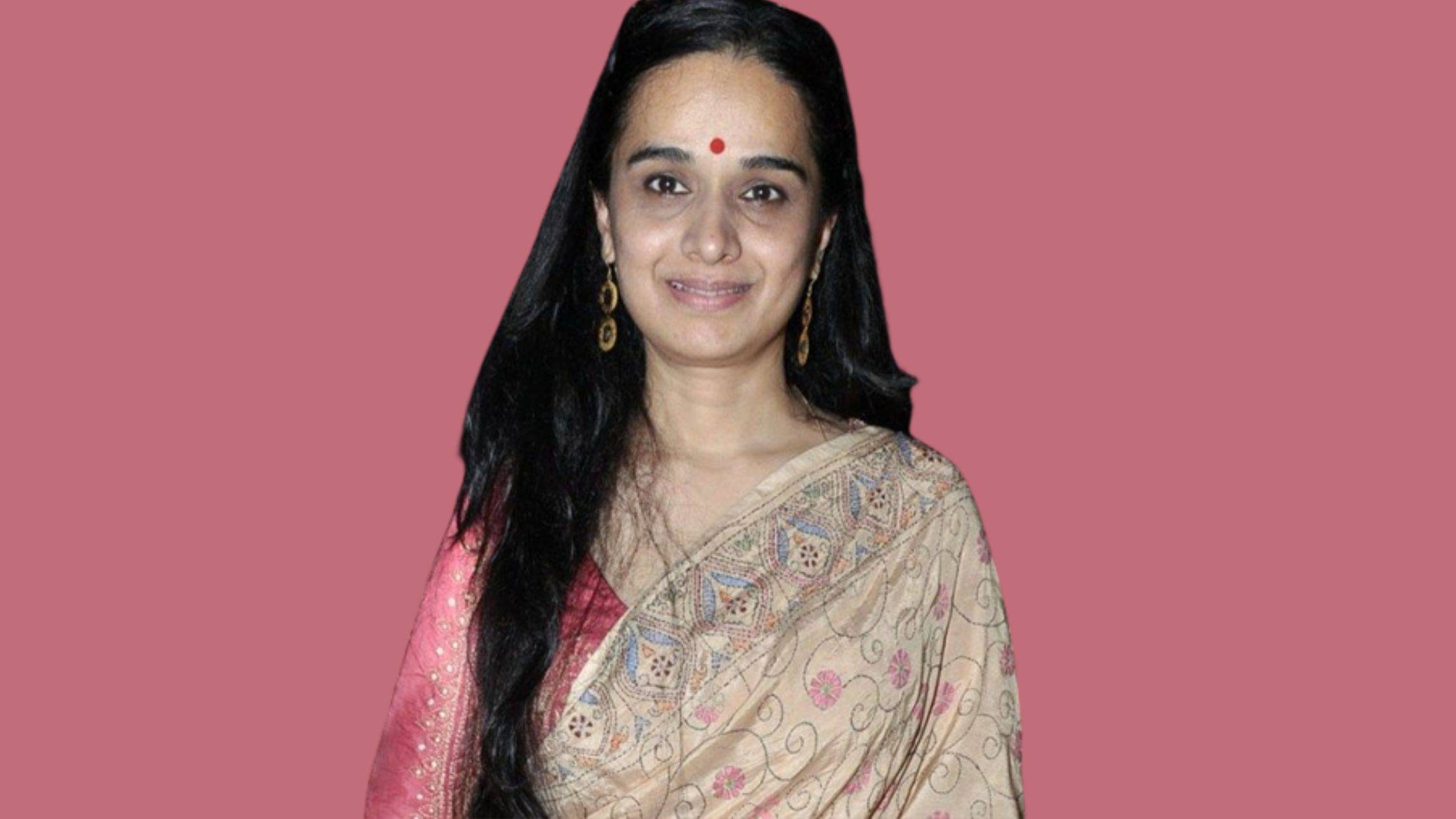 Is Shraddha Kapoor's Mother Alive?